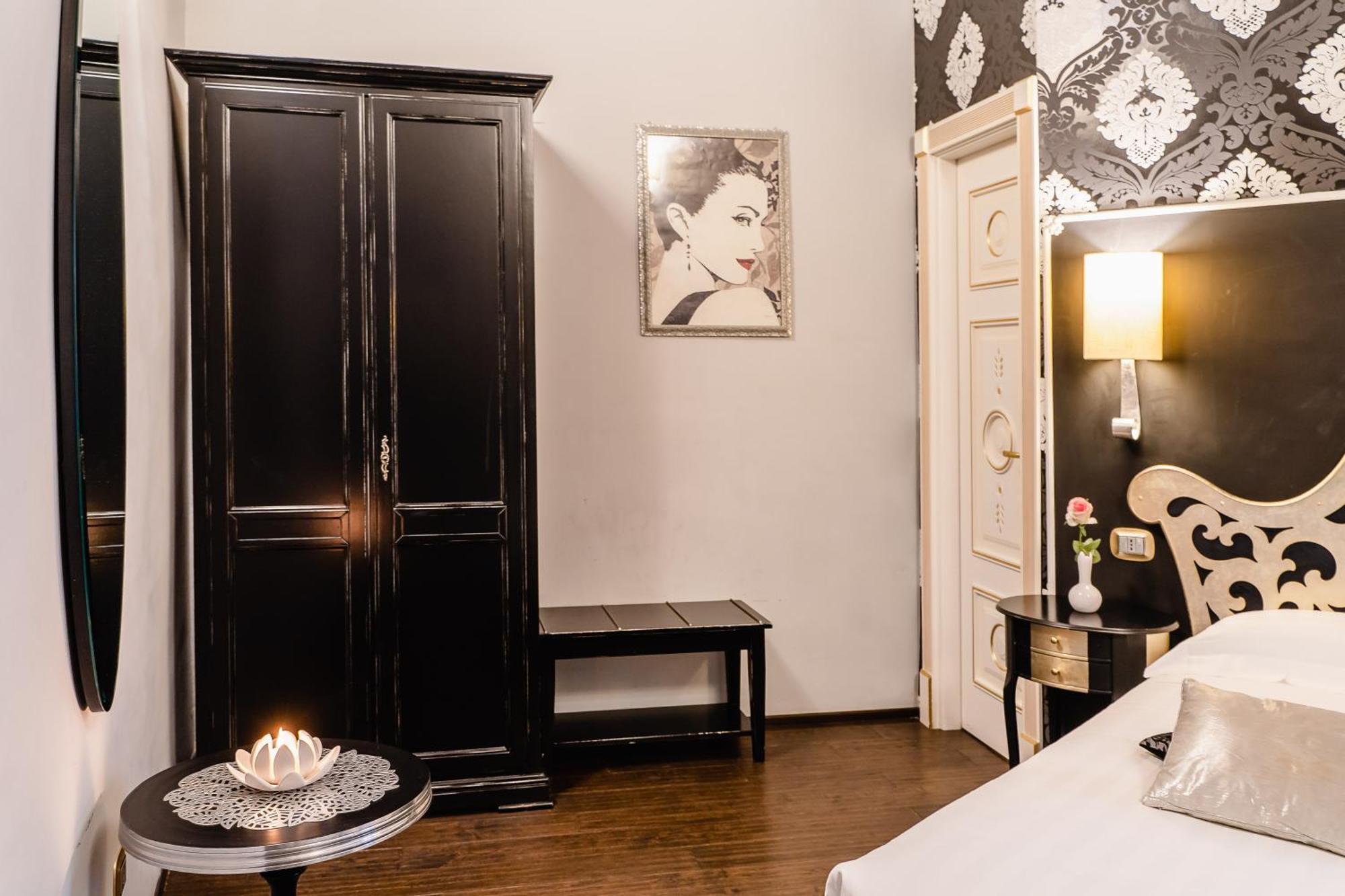 Del Sole-roma Piazza Di Spagna Ripetta Pensionat 3*