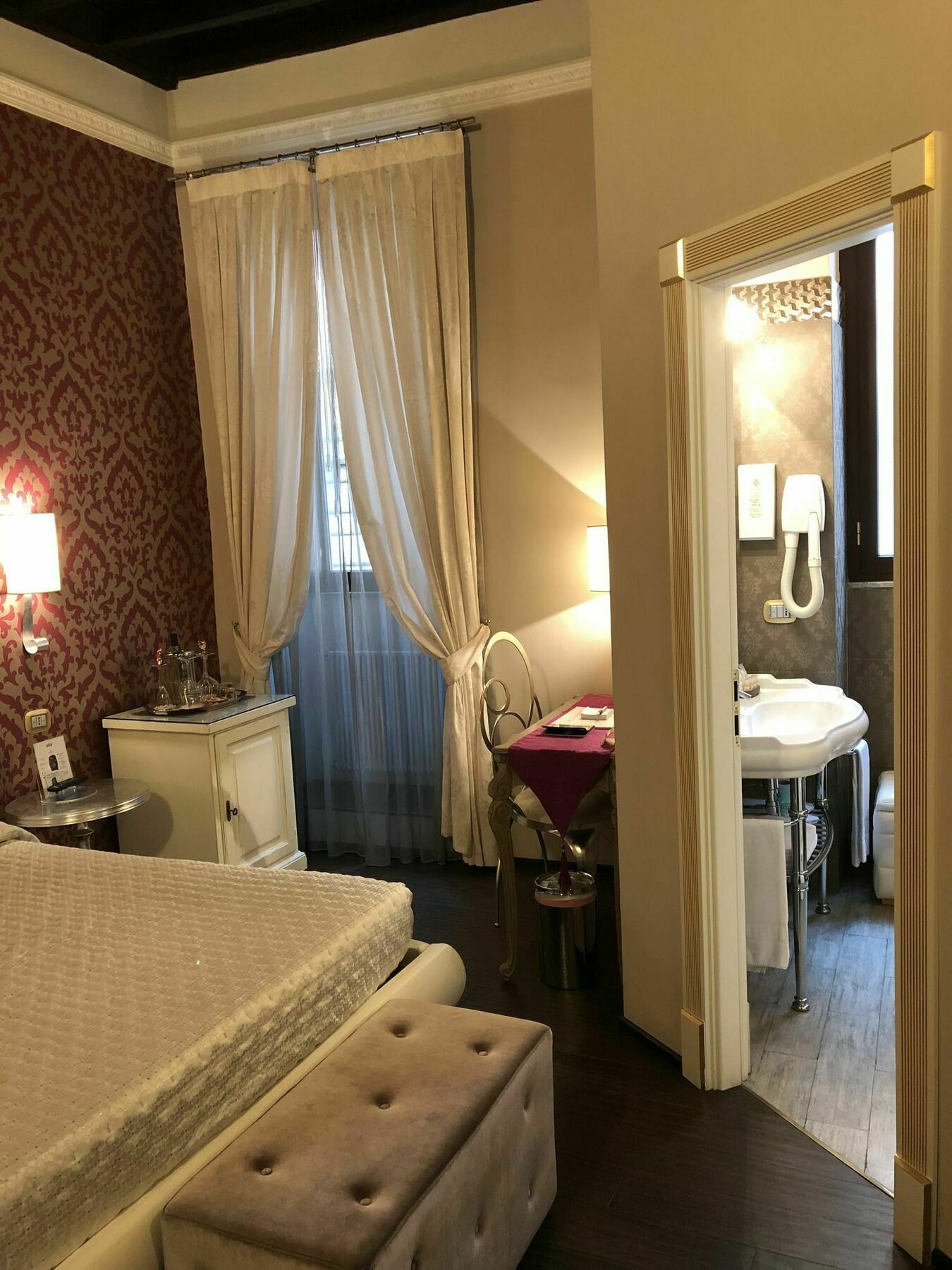 Del Sole-roma Piazza Di Spagna Ripetta Pensionat Rom